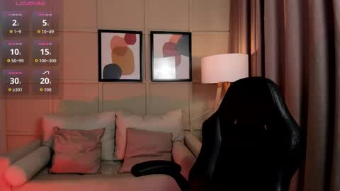 Cloe  online show from 02-04-26, 04:18