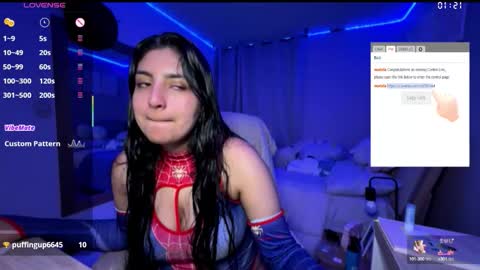 Snapshot of cloe_small08 chatting on 10-04-25, 01:14 cloe small online show from 10-04-25, 01:14