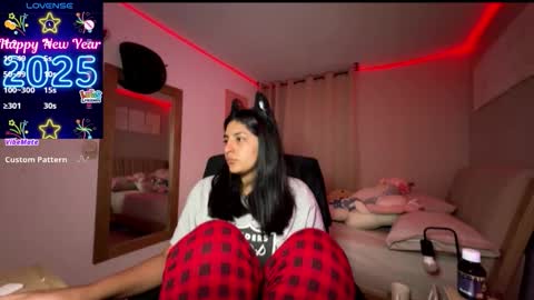 Snapshot of cloe_small08 chatting on 11-11-25, 07:08 cloe small online show from 11-11-25, 07:08