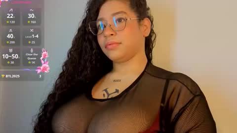 Snapshot of cloebunny_ chatting on 02-07-26, 10:30 Cloe Bunny online show from 02-07-26, 10:30