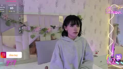 cloee_tay1 online show from 08-08-26, 11:56