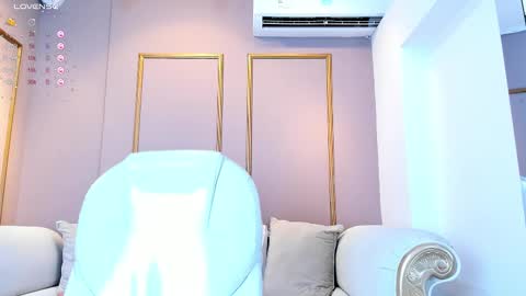 Snapshot of cloehap chatting on 03-01-25, 03:27 Cloe online show from 03-01-25, 03:27