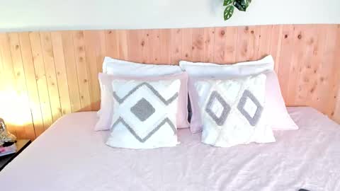 Chloe Smith online show from 02-02-26, 11:53