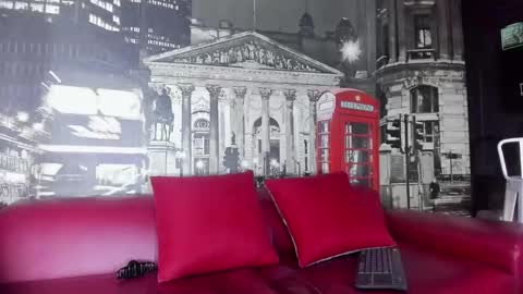 ---Cloe--- online show from 12-19-25, 03:19