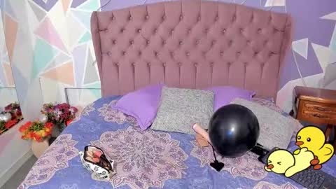 cloeygraweing online show from 11-11-25, 07:03