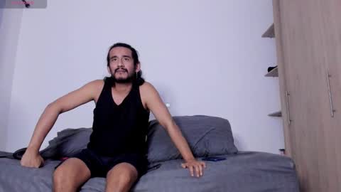 Snapshot of cloudy_pigdude chatting on 03-05-25, 04:56 CRISTIAN online show from 03-05-25, 04:56