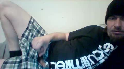 cloudyystarr666 online show from 02-04-25, 01:56