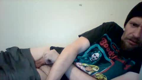 cloudyystarr666 online show from 03-09-25, 09:57