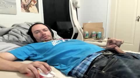 cloudyystarr666 online show from 11-13-25, 08:57