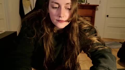 Clover online show from 09-26-25, 05:33