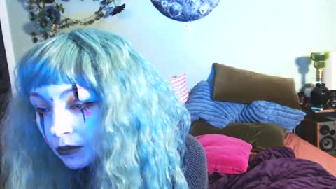 Snapshot of clownsecrets chatting on 08-02-26, 11:03 Clown Secrets online show from 08-02-26, 11:03