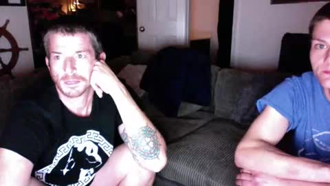 Snapshot of clt_gent chatting on 12-19-25, 04:30 CLT Gent online show from 12-19-25, 04:30