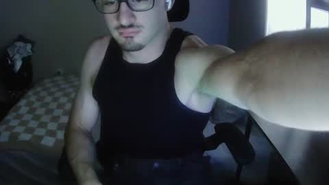 Snapshot of clumsyhothead08 chatting on 07-23-26, 01:58 Clumsyhothead08 online show from 07-23-26, 01:58