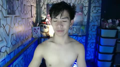 Snapshot of clyde_twinkx chatting on 01-05-26, 06:11 clyde_twinkx online show from 01-05-26, 06:11