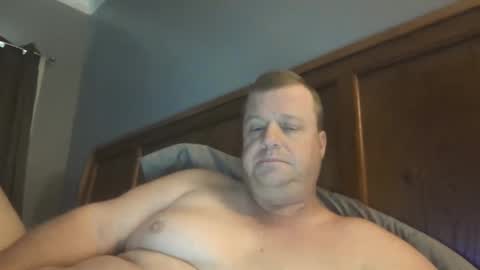 Snapshot of cmachen chatting on 09-20-25, 02:51 cmachen online show from 09-20-25, 02:51
