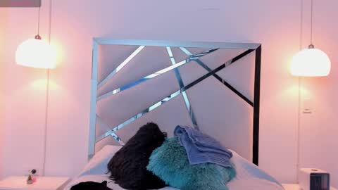 cmila0713 online show from 02-17-25, 08:47