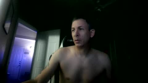 Snapshot of cmypenis chatting on 06-17-26, 07:11 Master Bates online show from 06-17-26, 07:11