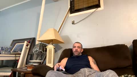 Snapshot of coachg12 chatting on 01-19-26, 03:27 coachg12 online show from 01-19-26, 03:27