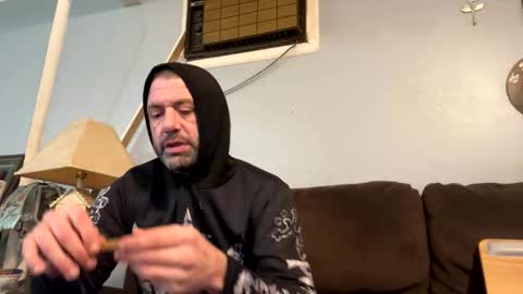 Snapshot of coachg12 chatting on 02-01-26, 03:21 coachg12 online show from 02-01-26, 03:21