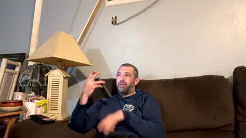 Snapshot of coachg12 chatting on 02-02-26, 12:26 coachg12 online show from 02-02-26, 12:26