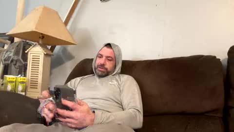 Snapshot of coachg12 chatting on 02-13-26, 04:03 coachg12 online show from 02-13-26, 04:03