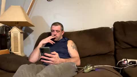 Snapshot of coachg12 chatting on 02-20-26, 01:44 coachg12 online show from 02-20-26, 01:44