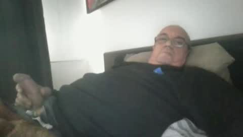 cock9635 online show from 04-15-26, 10:55