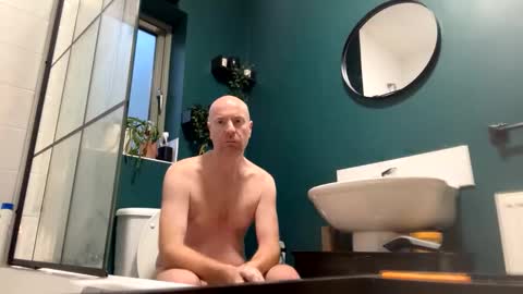 Cockhunter online show from 10-21-25, 07:09