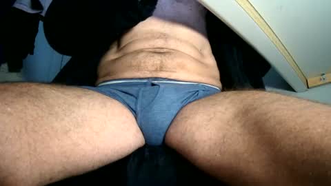 Ask me  online show from 06-17-26, 04:37