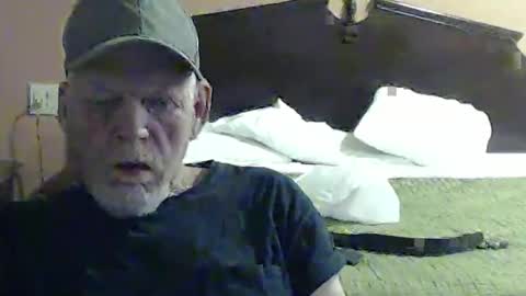 Snapshot of cockreadynow4u chatting on 12-20-25, 06:09 cockreadynow4u online show from 12-20-25, 06:09