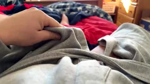 cocky_pirate22 online show from 12-14-25, 04:01