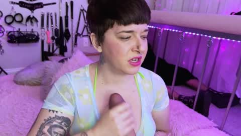 Coco Deville online show from 03-11-25, 03:59