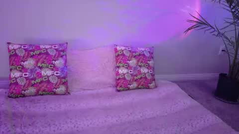 Coco Deville online show from 07-31-26, 11:59