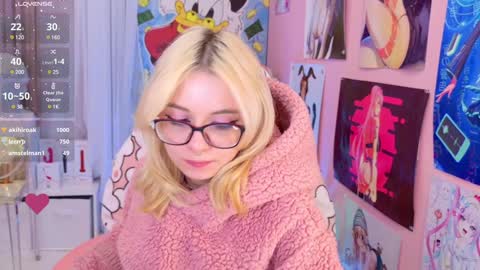 Snapshot of coconut_mia chatting on 12-07-24, 04:53 Mia online show from 12-07-24, 04:53