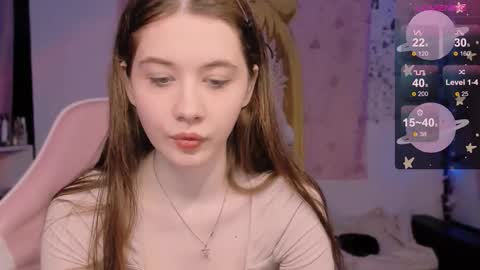 Snapshot of coddleweeper chatting on 09-23-25, 01:58 Hello guys my name is Coddle online show from 09-23-25, 01:58