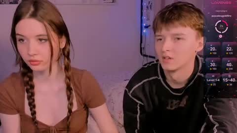 Snapshot of coddleweeper chatting on 05-29-26, 05:22 Hello guys my name is Coddle online show from 05-29-26, 05:22