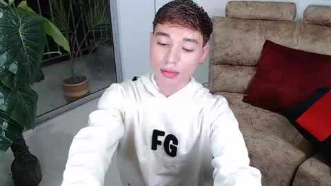 Coddy online show from 02-06-25, 01:27