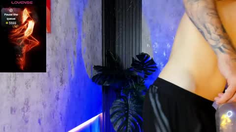 Snapshot of codyywalker chatting on 05-26-26, 05:53 Cody Walker online show from 05-26-26, 05:53