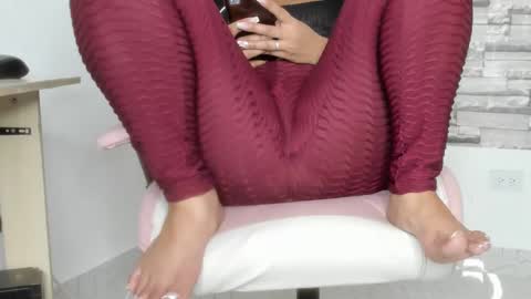 laurita online show from 01-05-25, 02:49