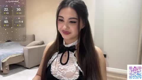 Snapshot of coffee_wihtout_milk chatting on 05-28-26, 11:13 Yumi online show from 05-28-26, 11:13