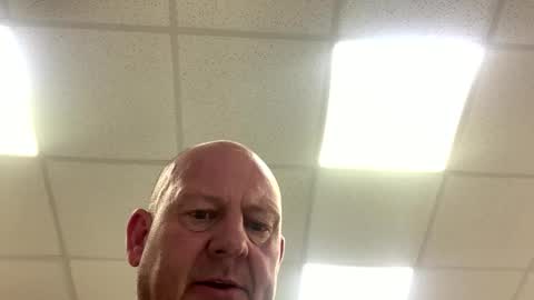 Snapshot of col4nows chatting on 09-15-25, 01:00 col4nows online show from 09-15-25, 01:00