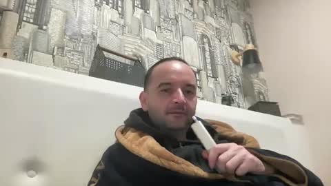 colambus555 online show from 10-16-25, 04:41