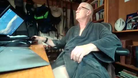 colchuck online show from 06-05-26, 01:28