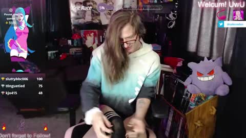 Snapshot of colecowboi chatting on 01-03-25, 04:16 Cole online show from 01-03-25, 04:16