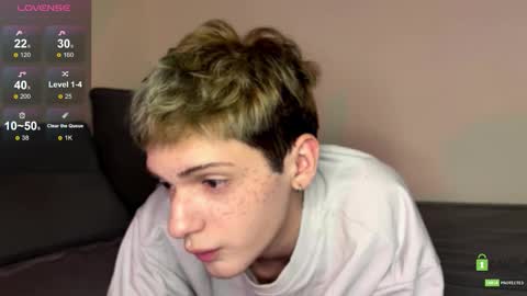 Snapshot of colestorm_ chatting on 12-13-25, 09:20 COLE - ig online show from 12-13-25, 09:20