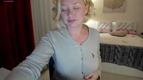 Olga. online show from 12-03-25, 06:28