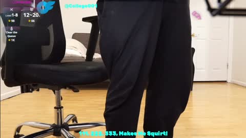 Snapshot of college001 chatting on 01-04-25, 02:25 College001 online show from 01-04-25, 02:25