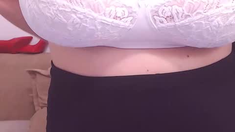 Maddison online show from 01-19-25, 11:43