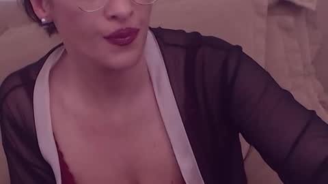Maddison online show from 05-01-26, 02:49