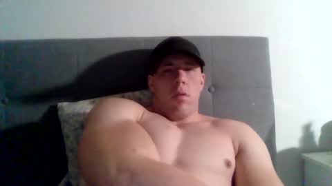foreverxshredded online show from 02-01-25, 04:00